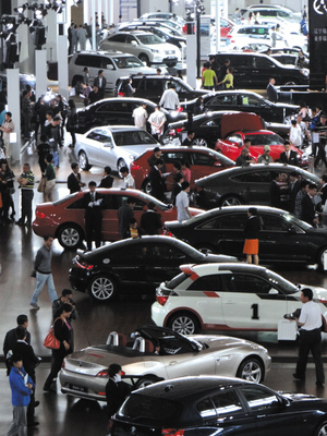 第七屆沈陽汽博會盛大開幕，二手車銷售成新亮點，惠民讓利引爆消費熱潮